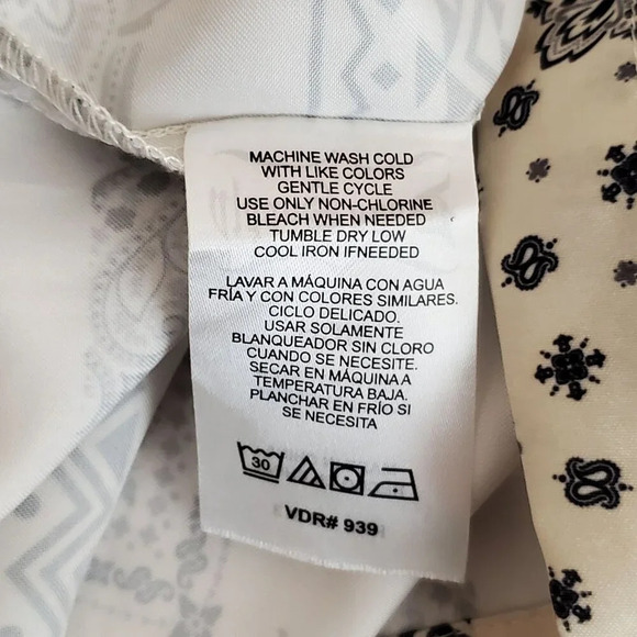 DOGG SUPPLY by SNOOP DOGG, Poly Satin Men's Pajama Lounge Shirt. Size Small - Picture 8 of 8